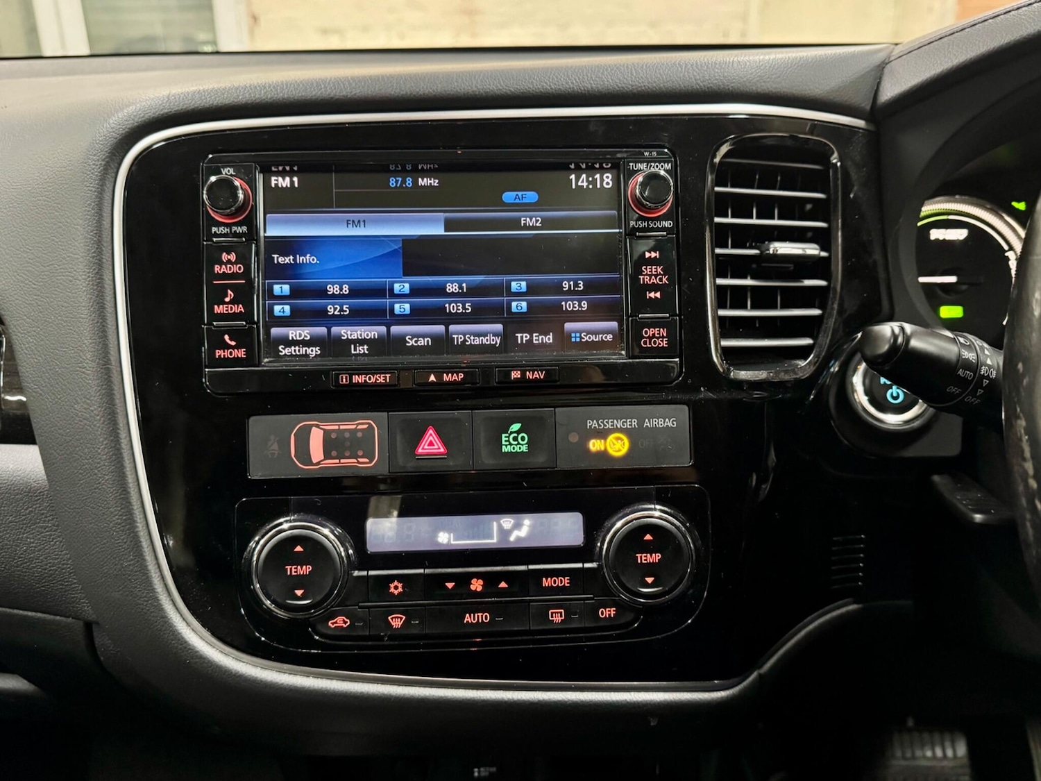 Used Mitsubishi Outlander 2016 for sale - 77533663: Photo 21