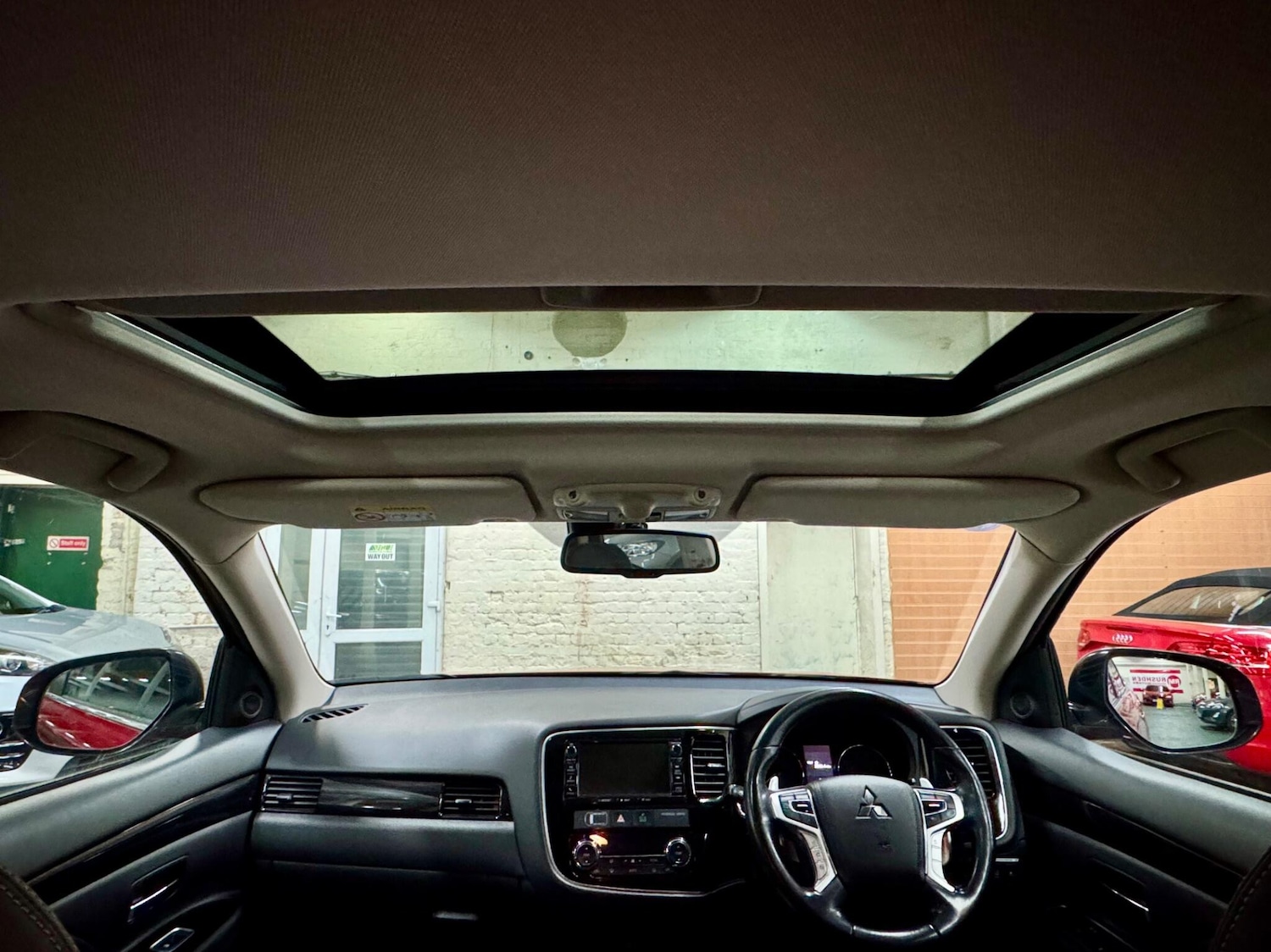 Used Mitsubishi Outlander 2016 for sale - 77533663: Photo 9