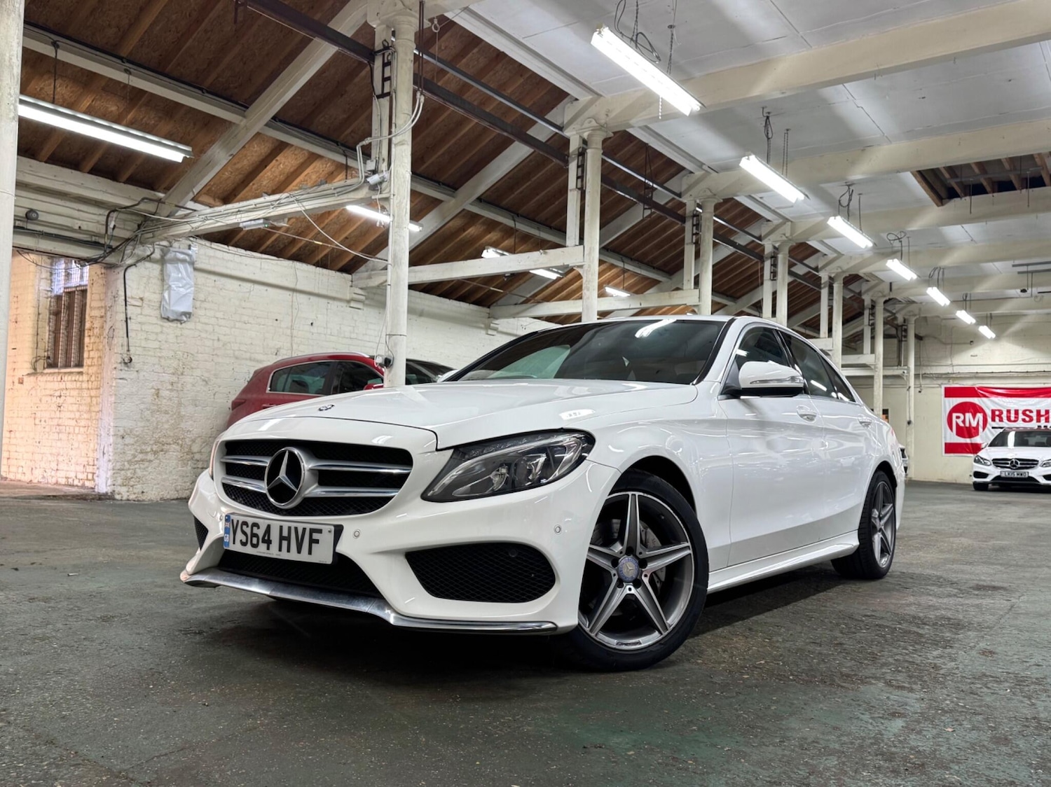 Used Mercedes-Benz C Class 2014 for sale - 77020260: Photo 2