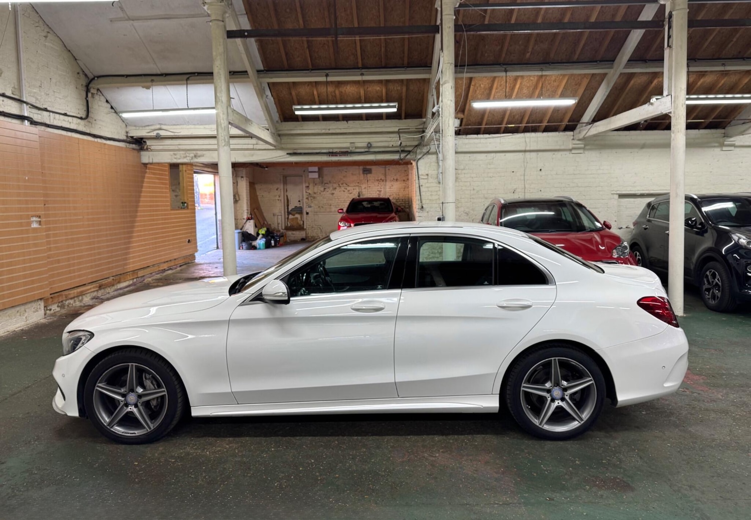 Used Mercedes-Benz C Class 2014 for sale - 77020260: Photo 5
