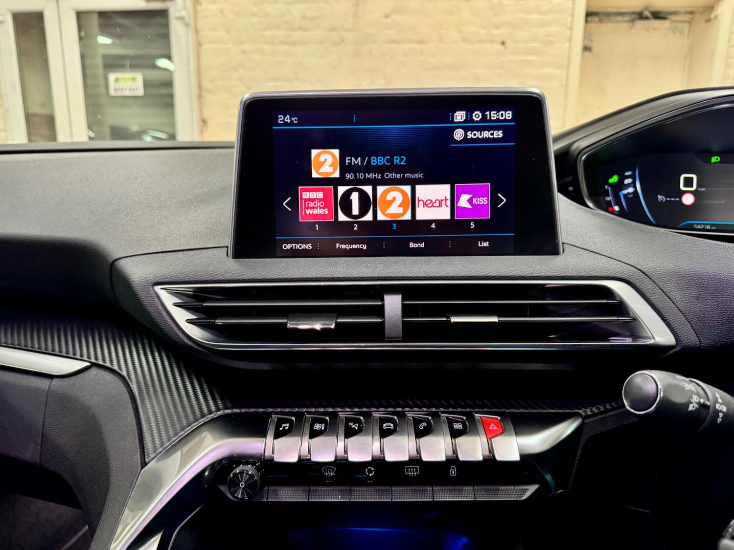 Used Peugeot 3008 2019 for sale - 76690888: Photo 20