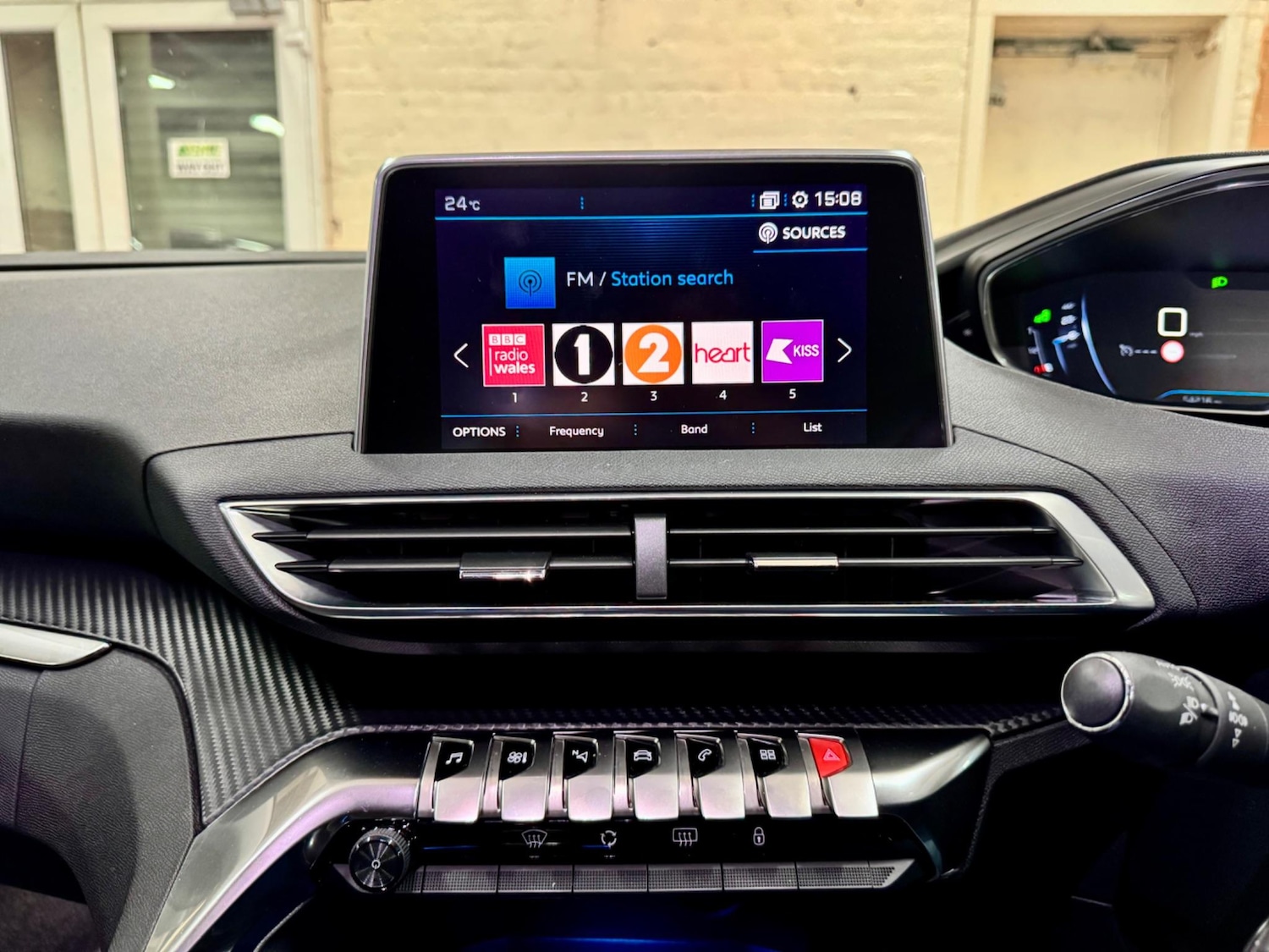 Used Peugeot 3008 2019 for sale - 76690888: Photo 22