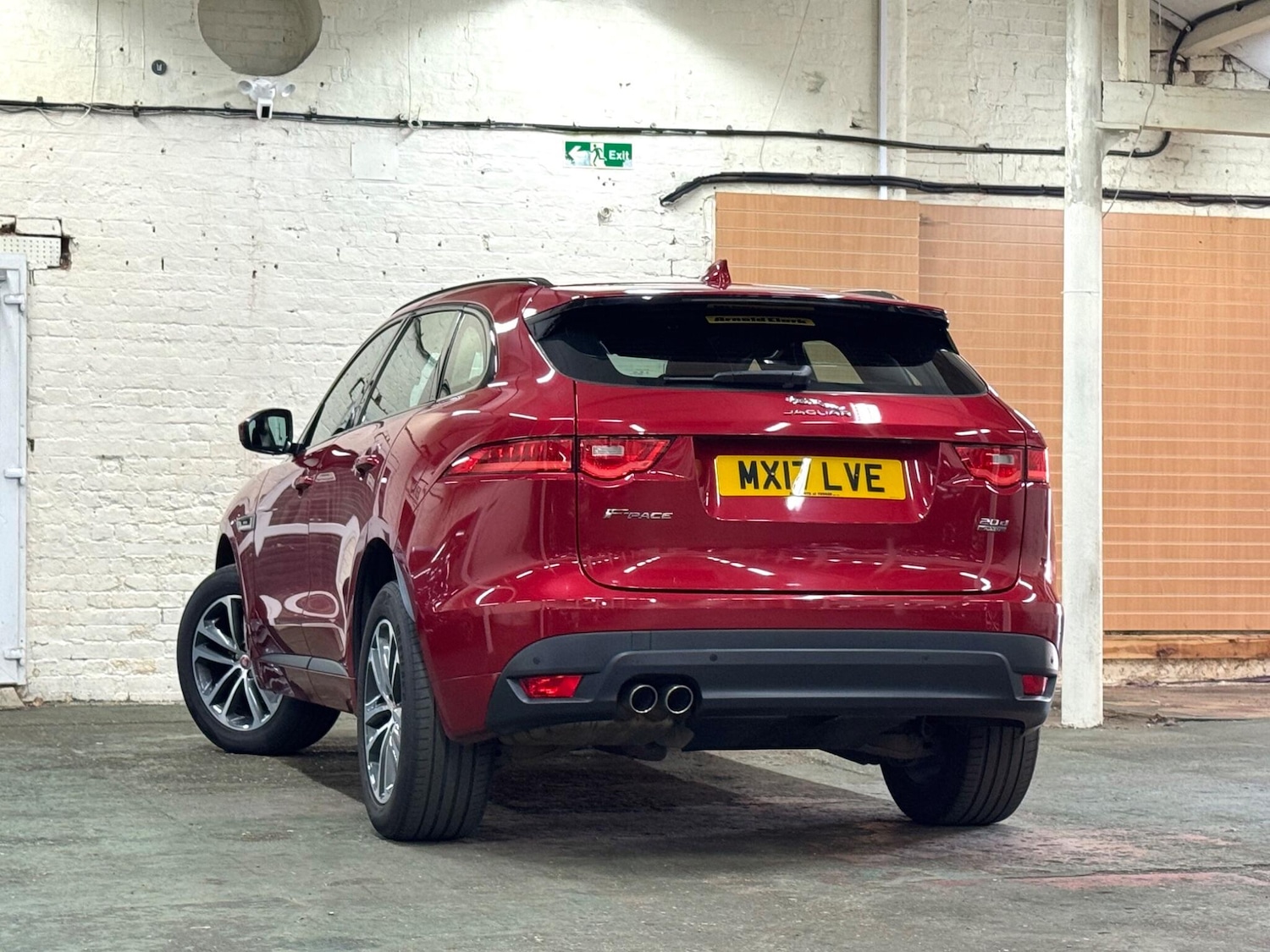 Used Jaguar F-Pace 2017 for sale - 76690898: Photo 11