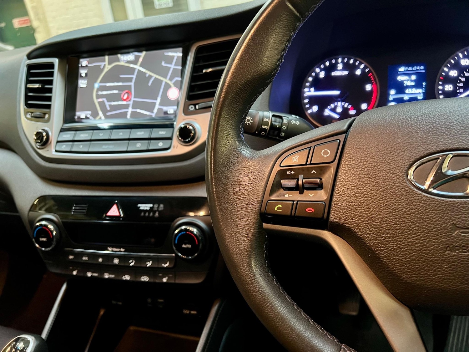 Used Hyundai TUCSON 2016 for sale - 76690890: Photo 22