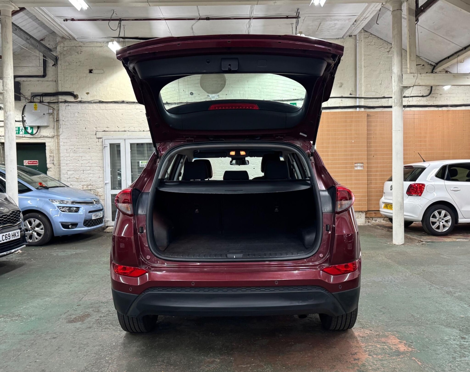 Used Hyundai TUCSON 2016 for sale - 76690890: Photo 8