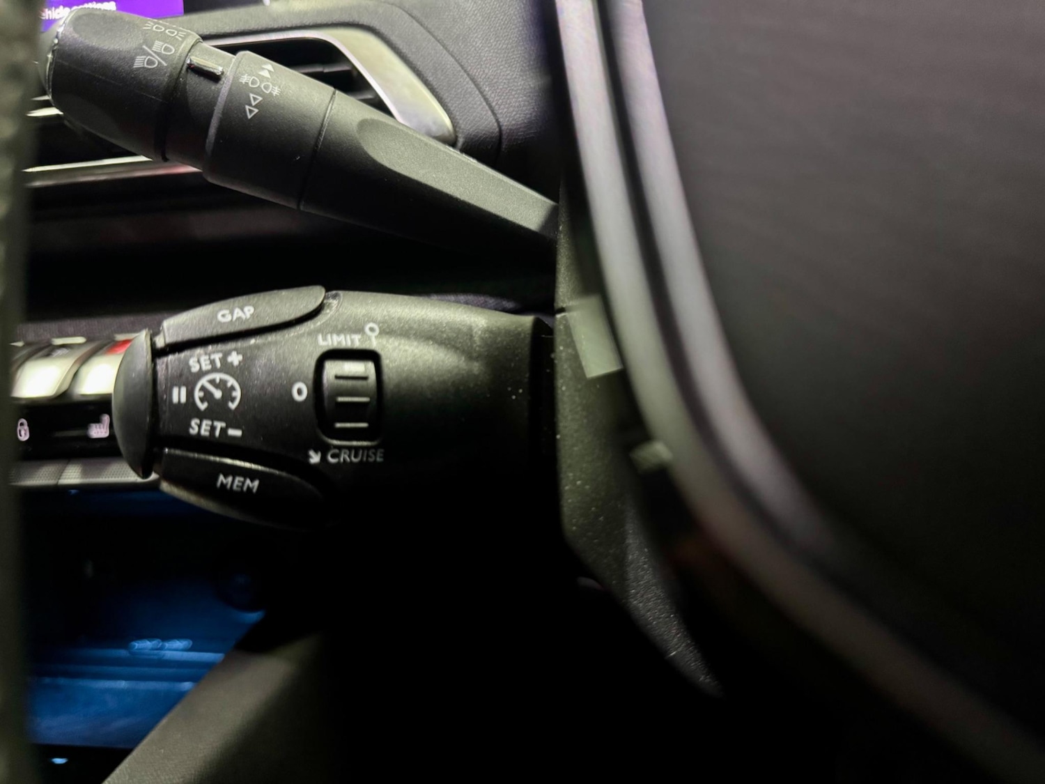 Used Peugeot 5008 2018 for sale - 77520083: Photo 26