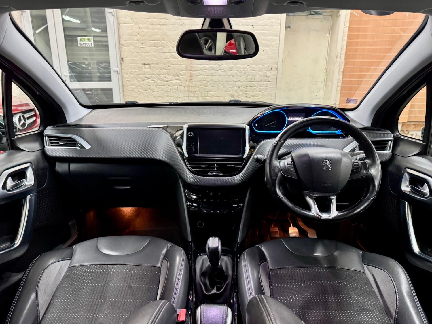 Used Peugeot 2008 2015 for sale - 77804996: Photo 12