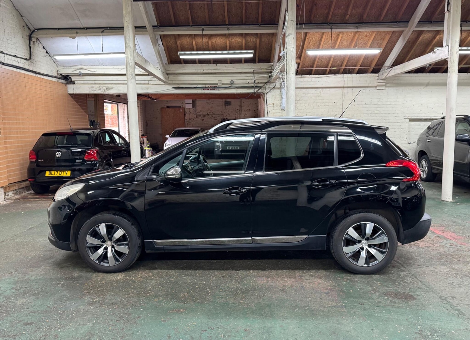 Used Peugeot 2008 2015 for sale - 77804996: Photo 5