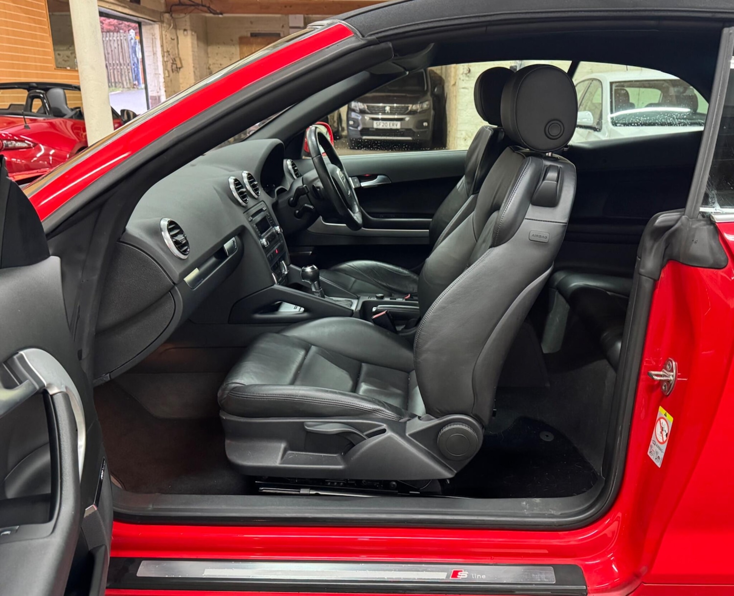 Used Audi A3 Cabriolet 2011 for sale - 77462954: Photo 17