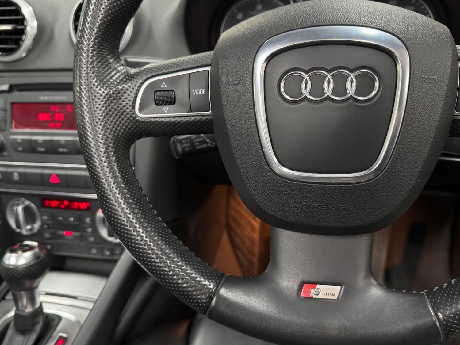 Used Audi A3 Cabriolet 2011 for sale - 77462954: Photo 18