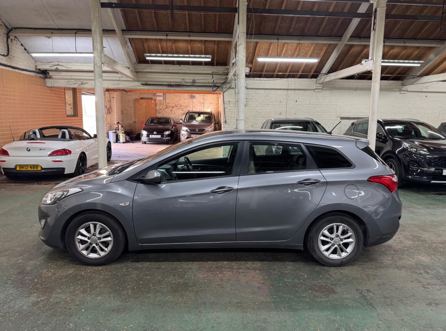 Used Hyundai i30 2014 for sale - 77885512: Photo 5