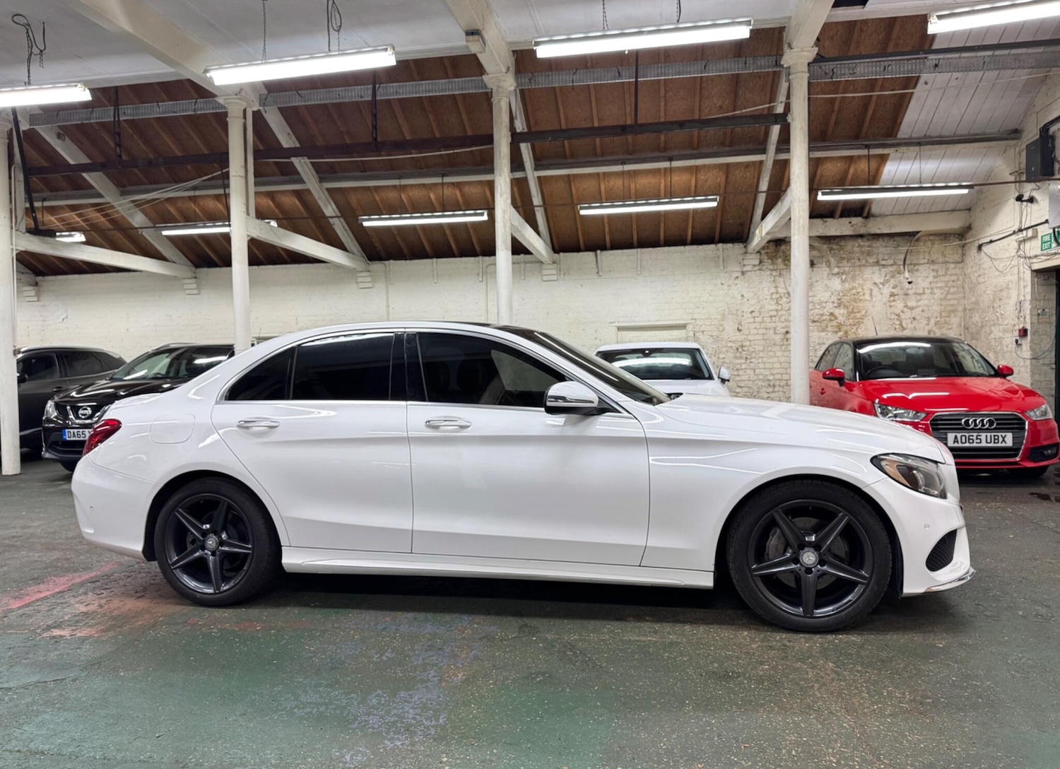 Used Mercedes-Benz C Class 2016 for sale - 76985687: Photo 10