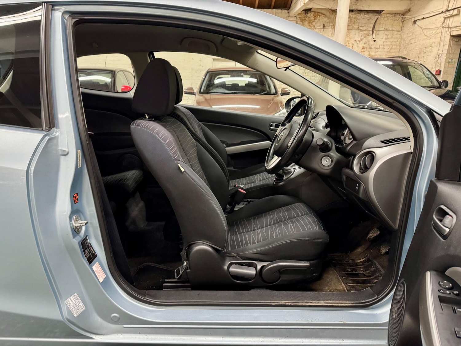 Used Mazda Mazda2 2009 for sale - 77333274: Photo 15