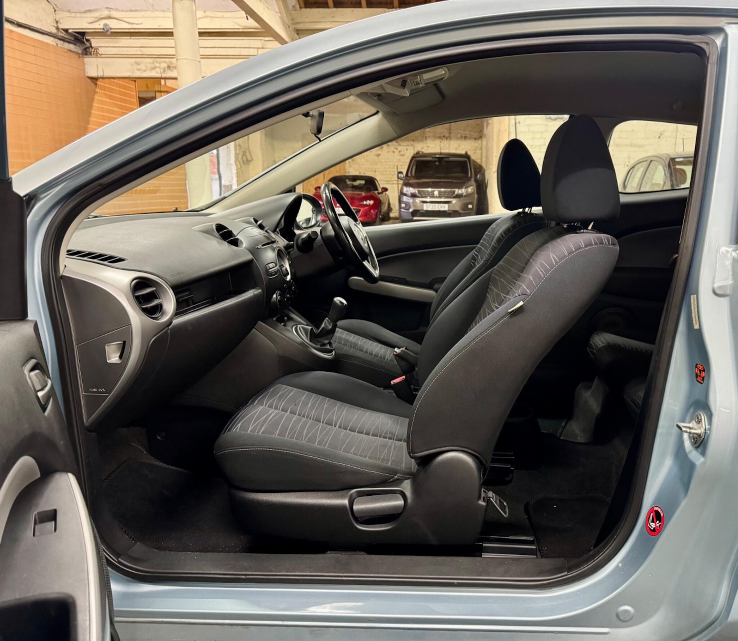 Used Mazda Mazda2 2009 for sale - 77333274: Photo 16