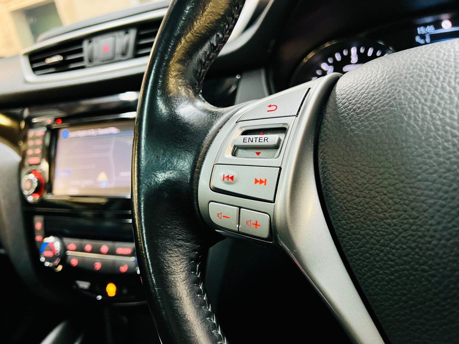 Used Nissan Qashqai 2017 for sale - 77563664: Photo 19