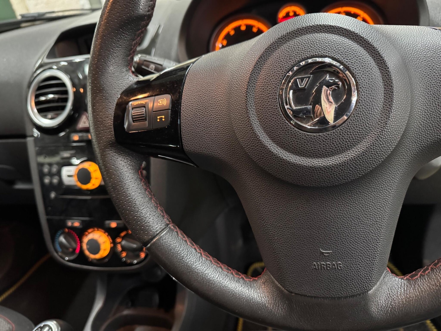 Used Vauxhall Corsa 2013 for sale - 77200835: Photo 19