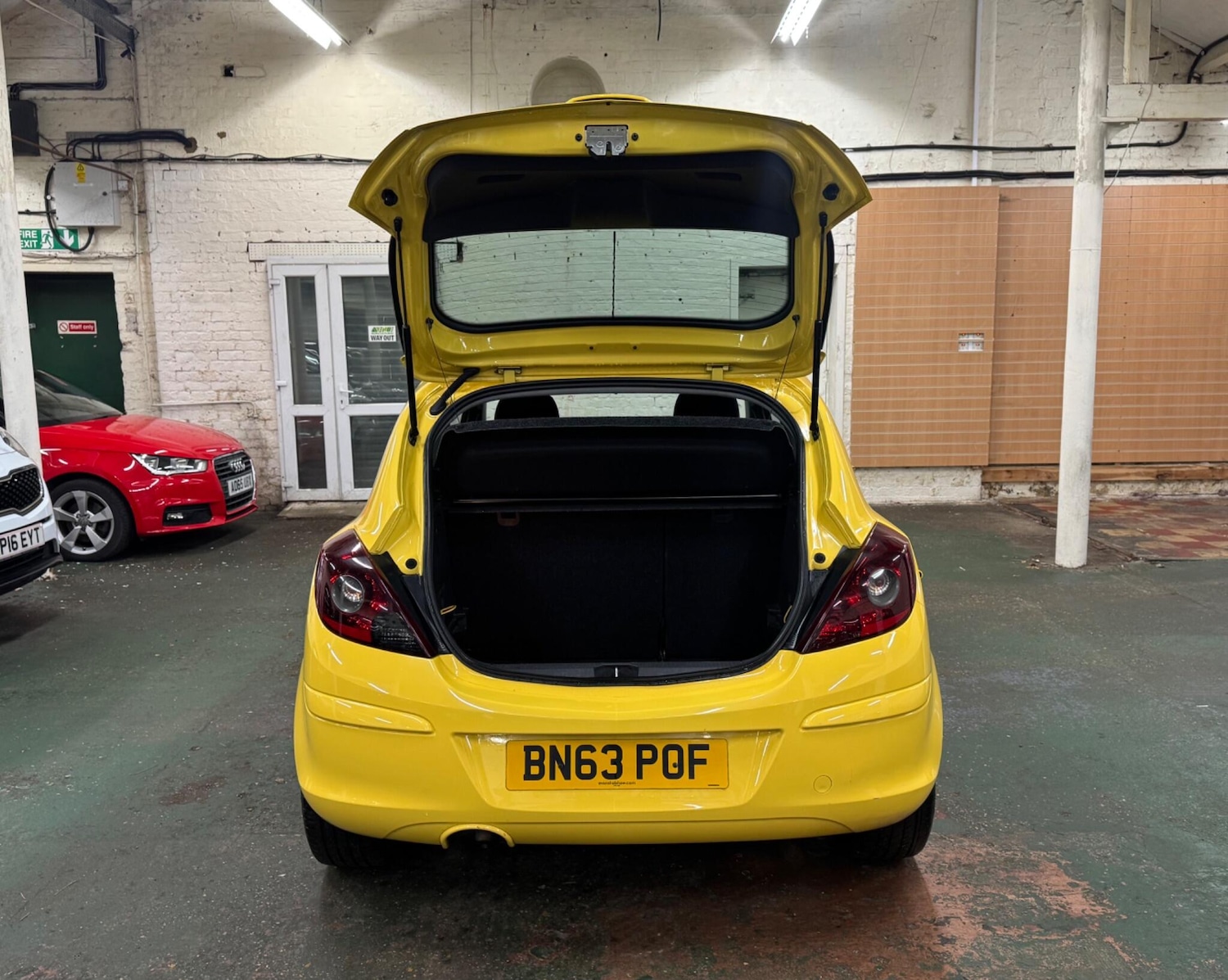 Used Vauxhall Corsa 2013 for sale - 77200835: Photo 8