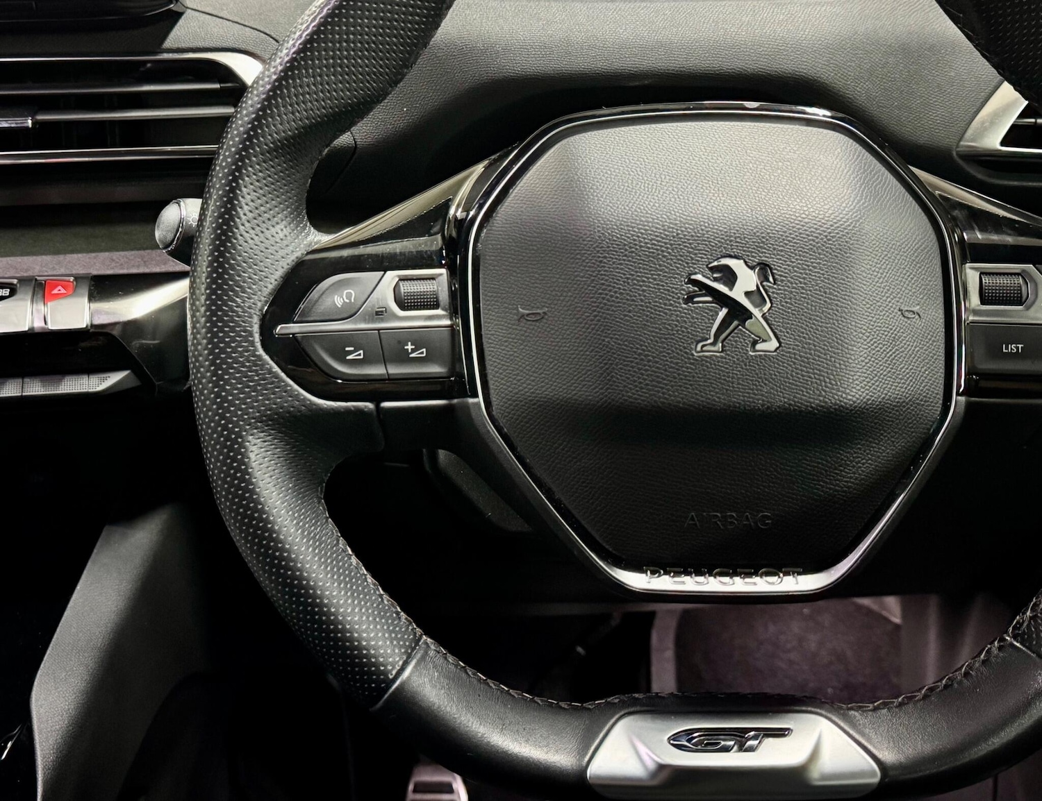 Used Peugeot 3008 2021 for sale - 76690912: Photo 23