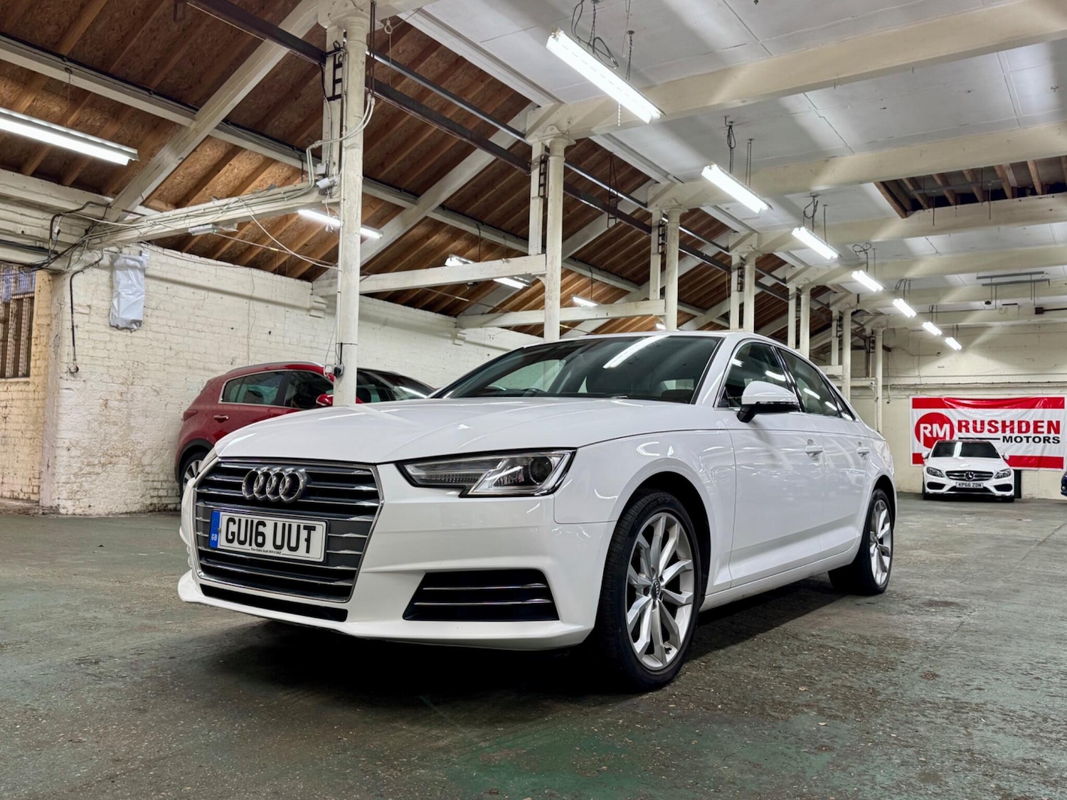 Used Audi A4 2016 for sale - 76853598: Photo 4