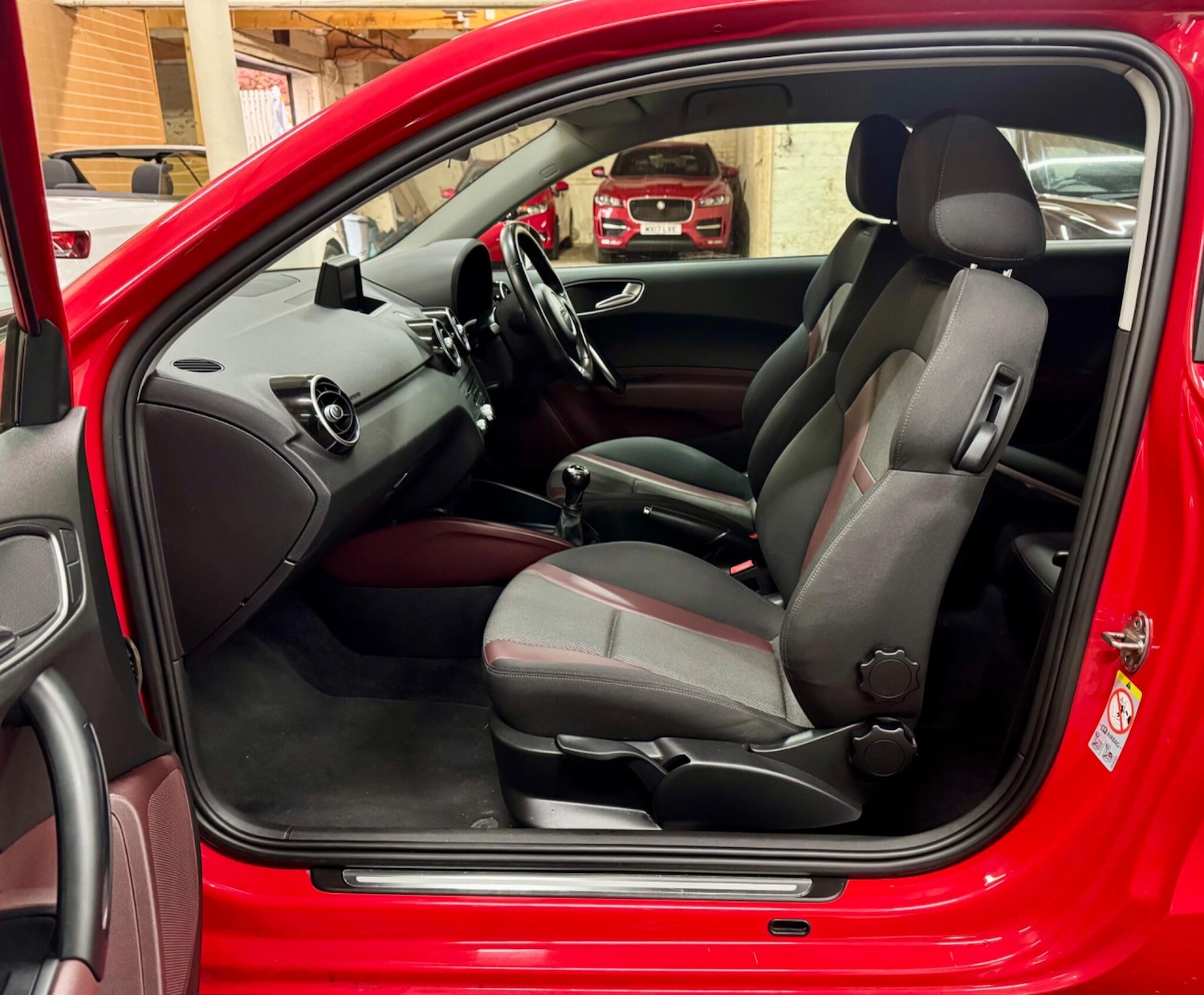 Used Audi A1 2014 for sale - 76690900: Photo 16