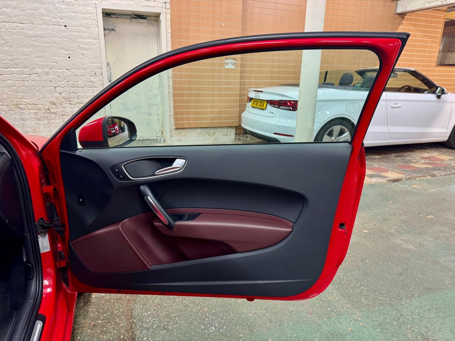 Used Audi A1 2014 for sale - 76690900: Photo 23