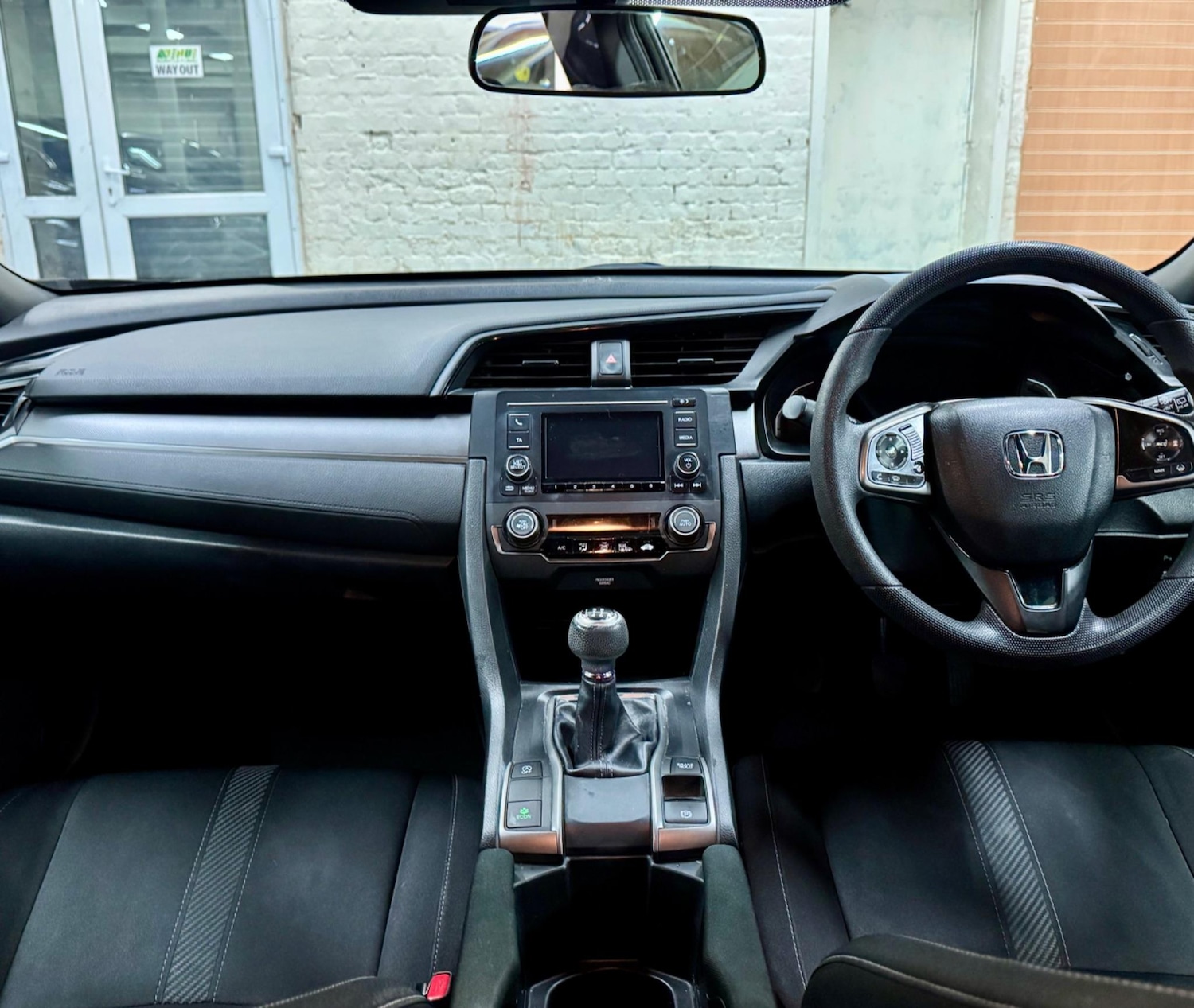 Used Honda Civic 2018 for sale - 76690913: Photo 14