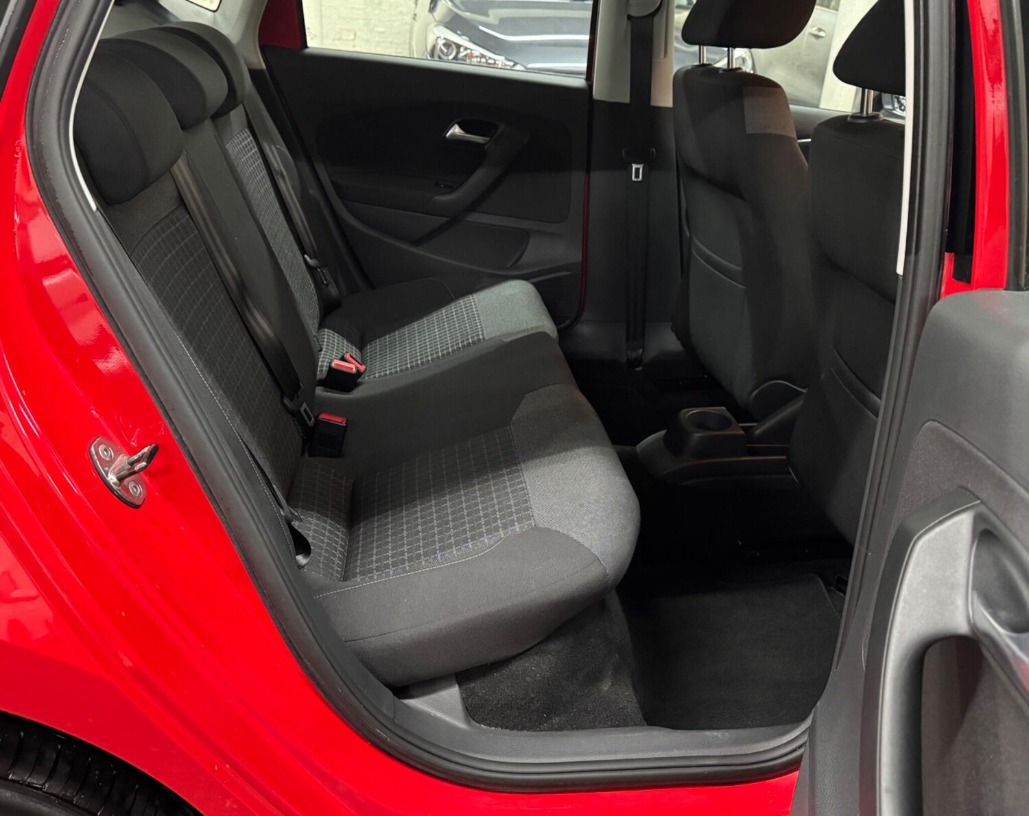 Used Volkswagen Polo 2015 for sale - 77552494: Photo 14