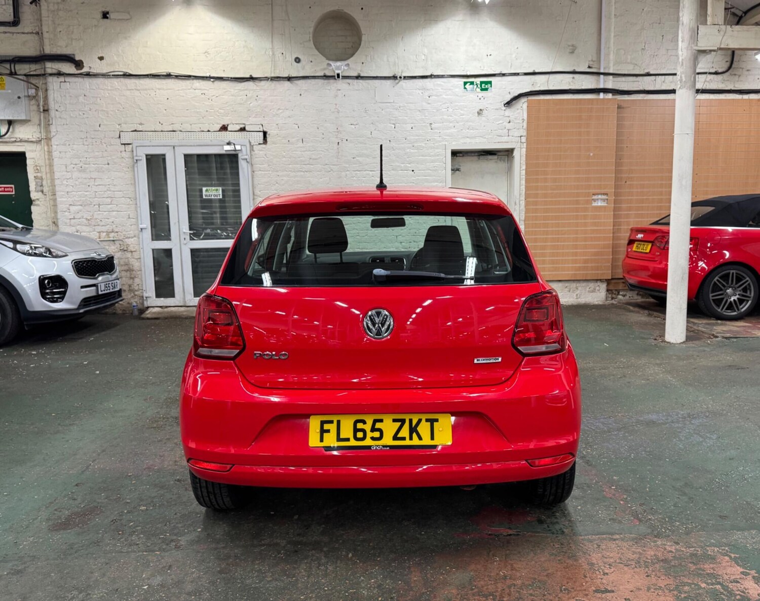 Used Volkswagen Polo 2015 for sale - 77552494: Photo 7