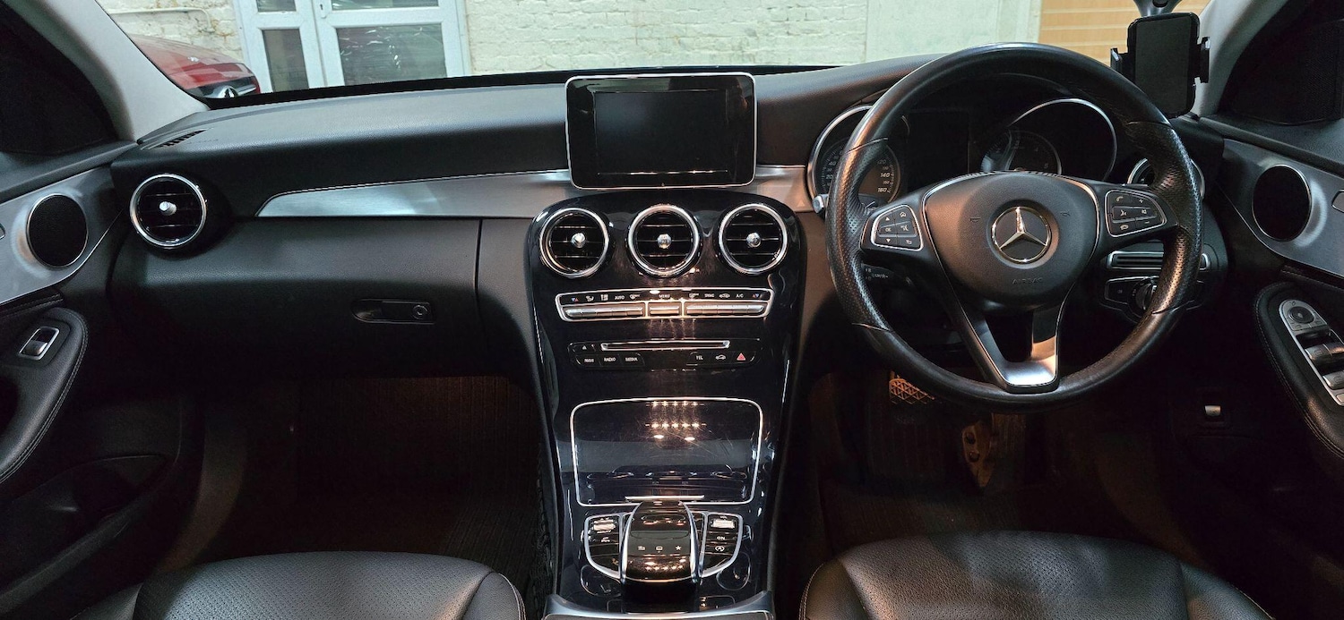 Used Mercedes-Benz C Class 2015 for sale - 77715567: Photo 16