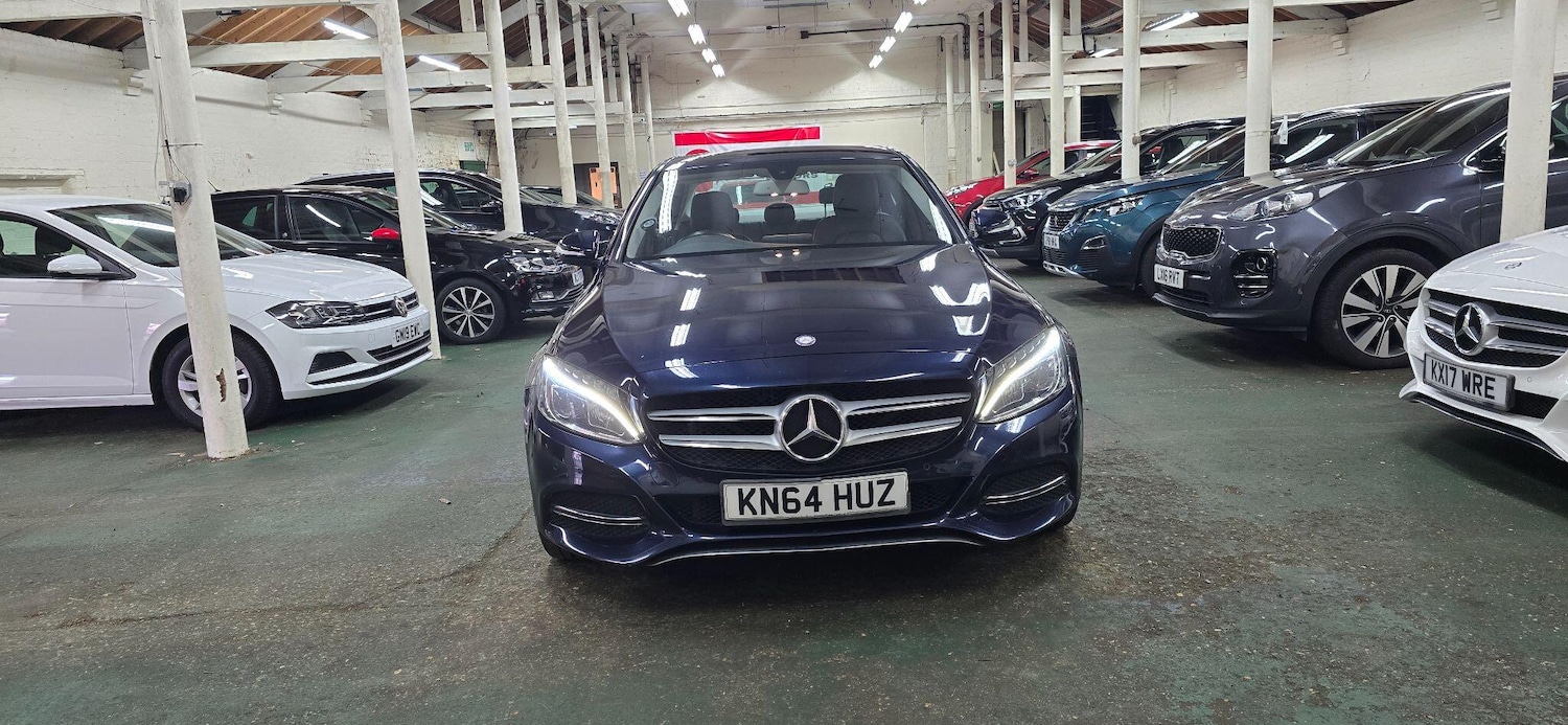 Used Mercedes-Benz C Class 2015 for sale - 77715567: Photo 2