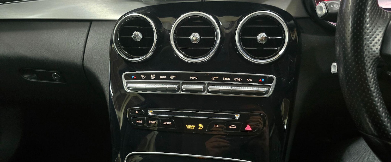 Used Mercedes-Benz C Class 2015 for sale - 77715567: Photo 23