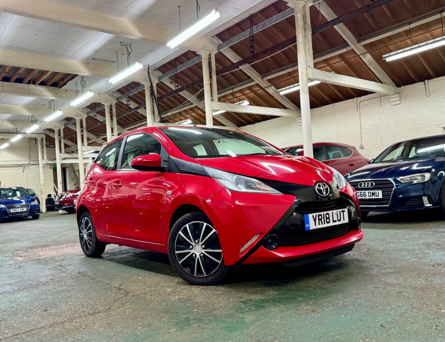 Used Toyota AYGO 2018 for sale - 76888941: Photo 1
