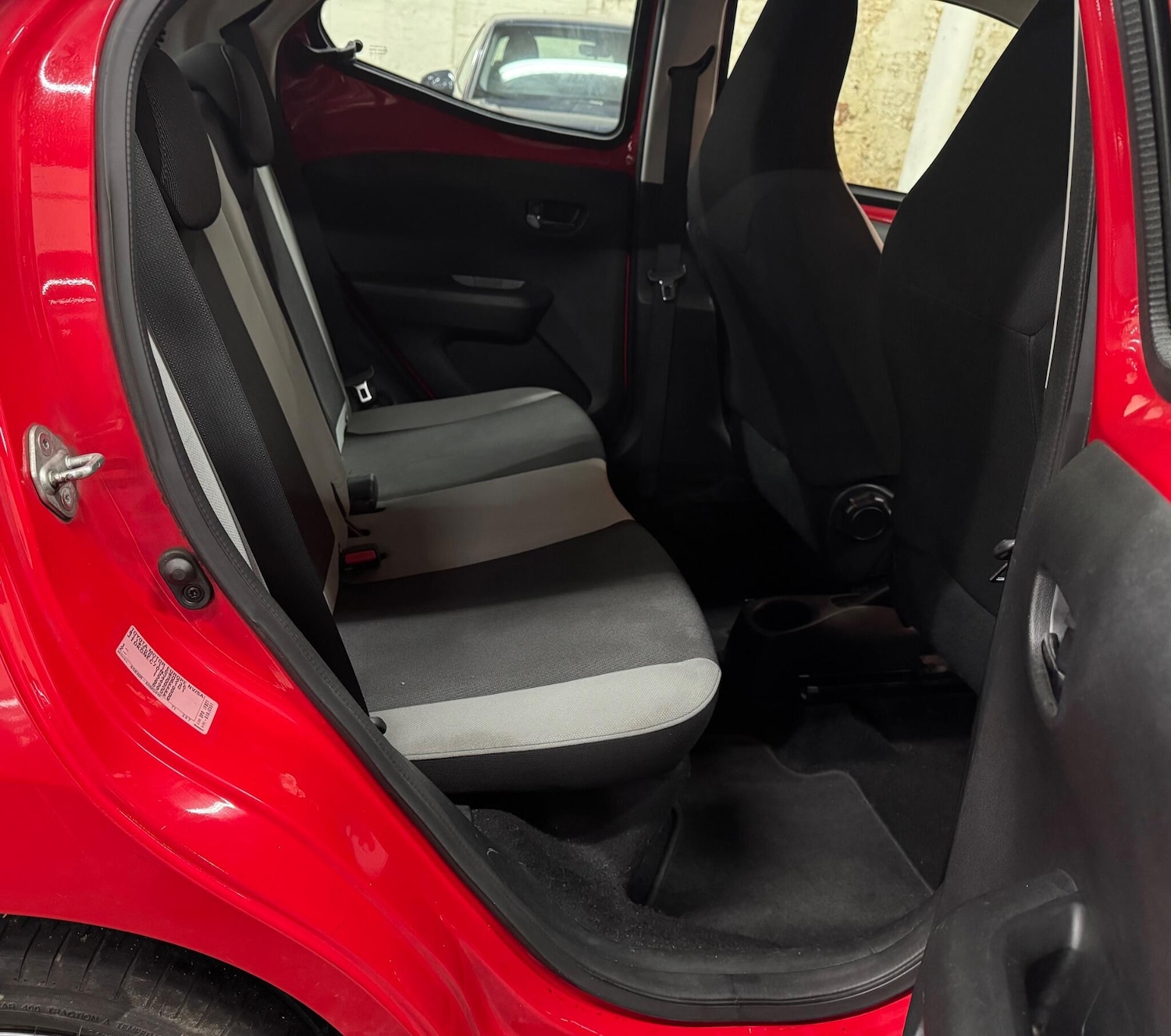 Used Toyota AYGO 2018 for sale - 76888941: Photo 17