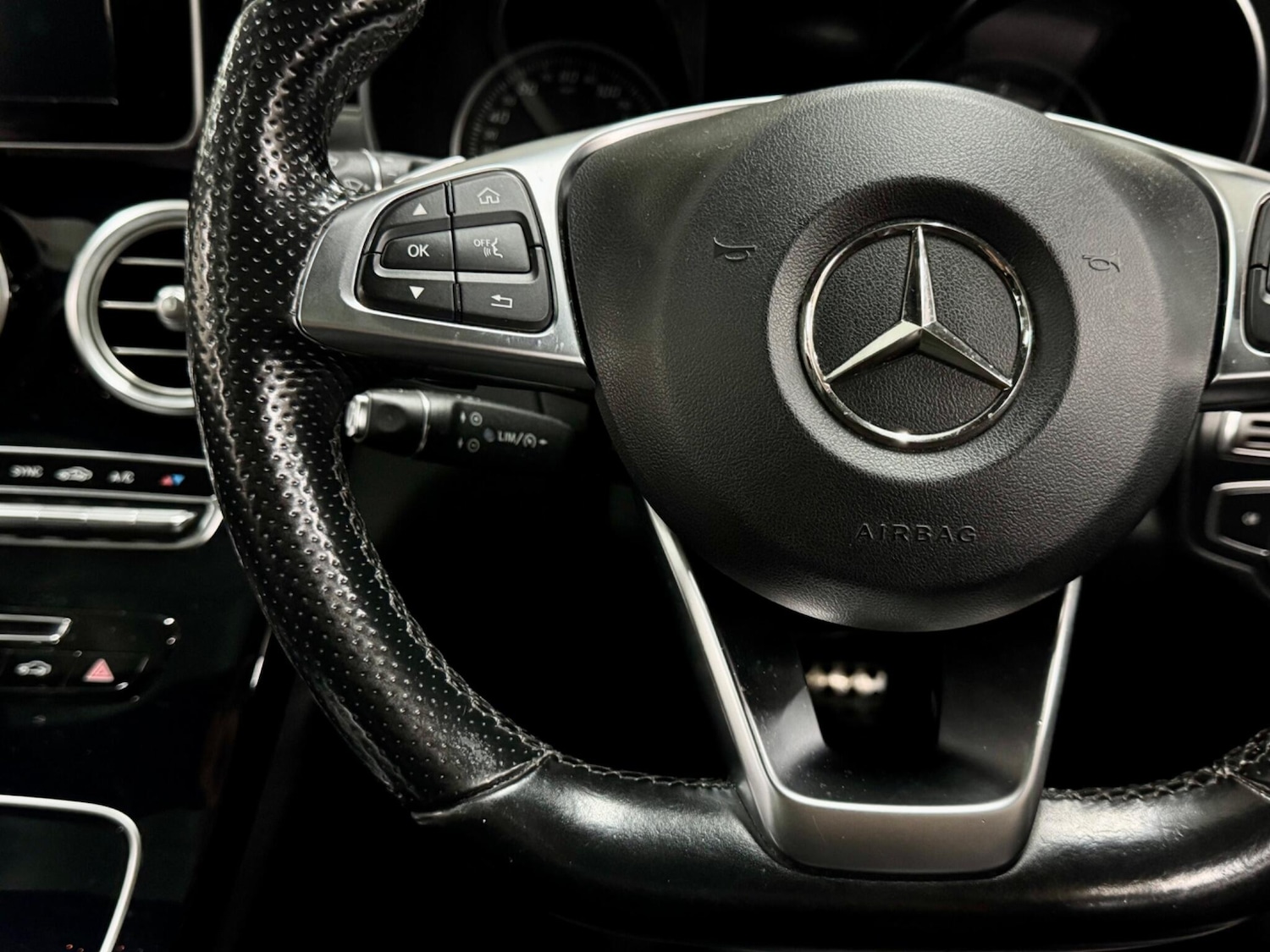 Used Mercedes-Benz C Class 2014 for sale - 77394214: Photo 23