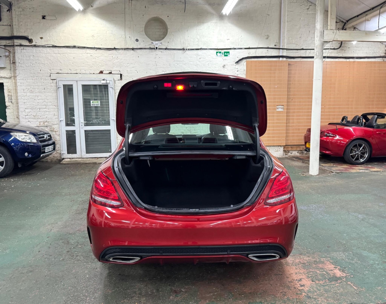 Used Mercedes-Benz C Class 2014 for sale - 77394214: Photo 8