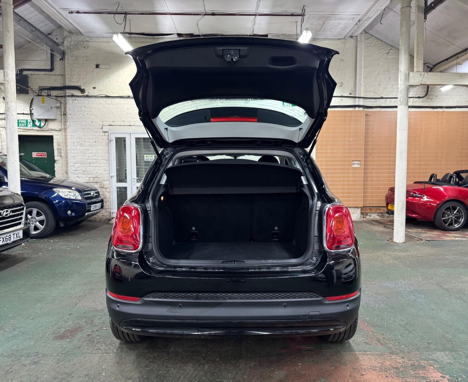 Used Fiat 500X 2016 for sale - 77885519: Photo 8