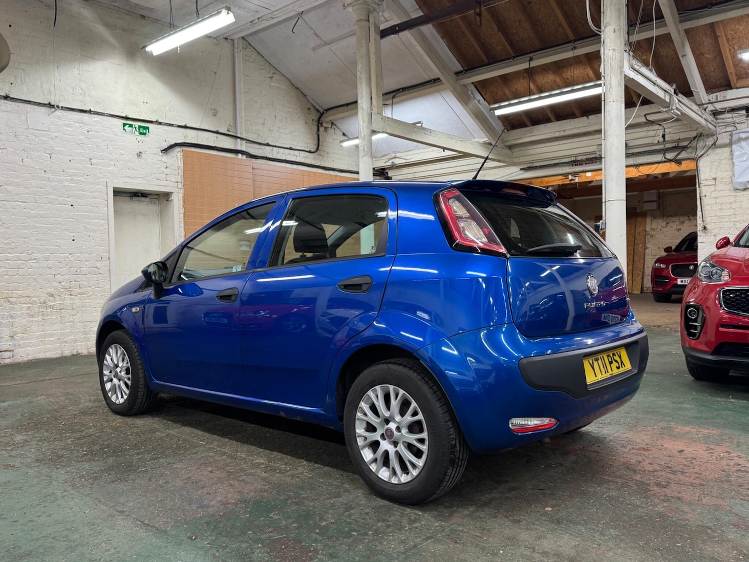 Used Fiat Punto Evo 2011 for sale - 77051637: Photo 6