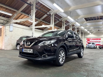 Used Nissan Qashqai 2015 for sale - 76690892: Photo