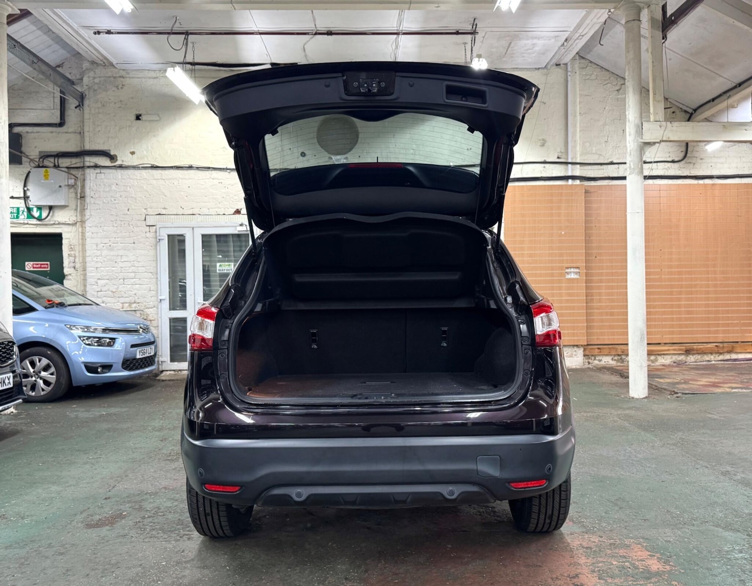 Used Nissan Qashqai 2015 for sale - 76690892: Photo 8