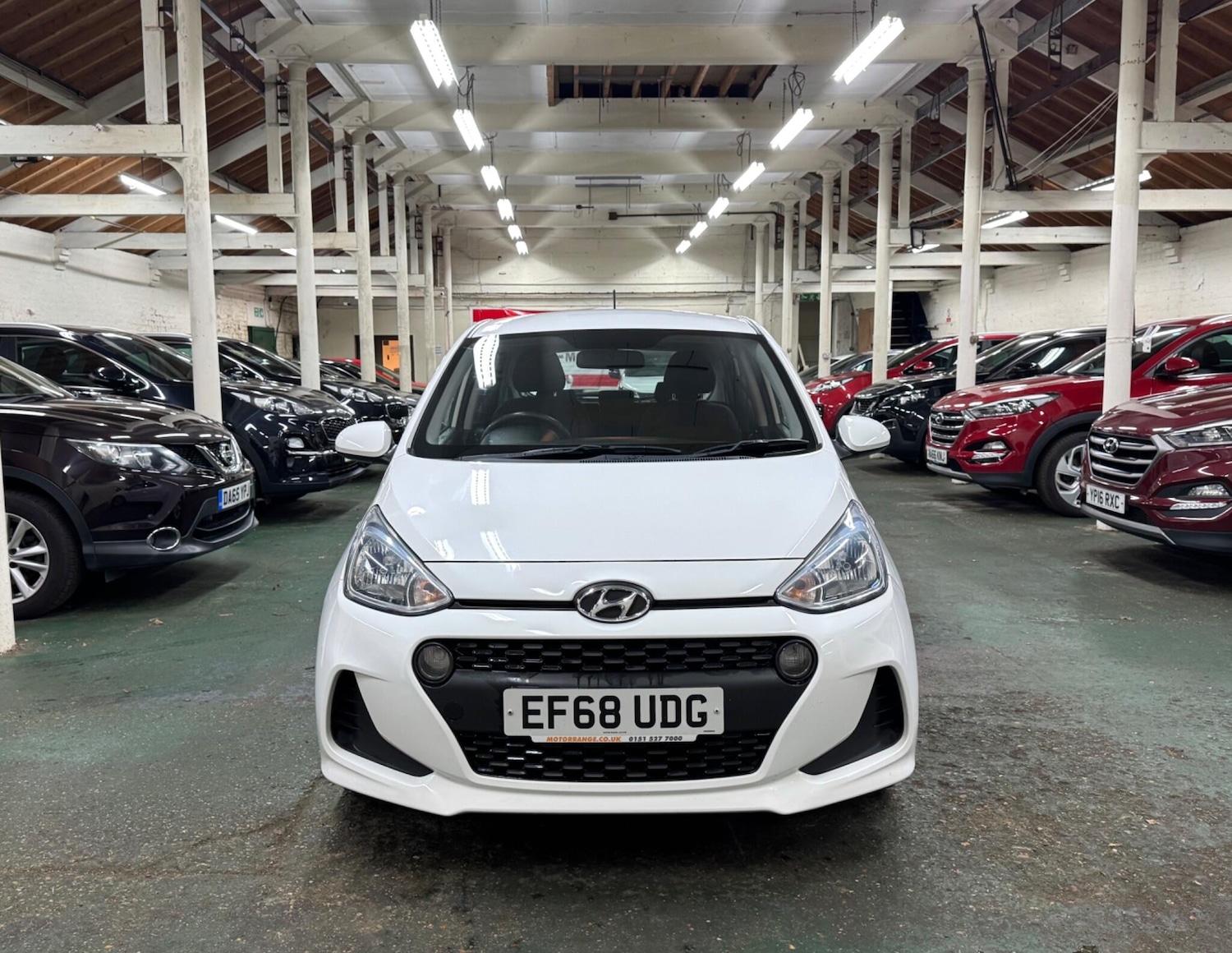 Used Hyundai i10 2019 for sale - 76690909: Photo 3