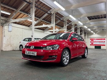 Used Volkswagen Golf 2015 for sale - 77421228: Photo