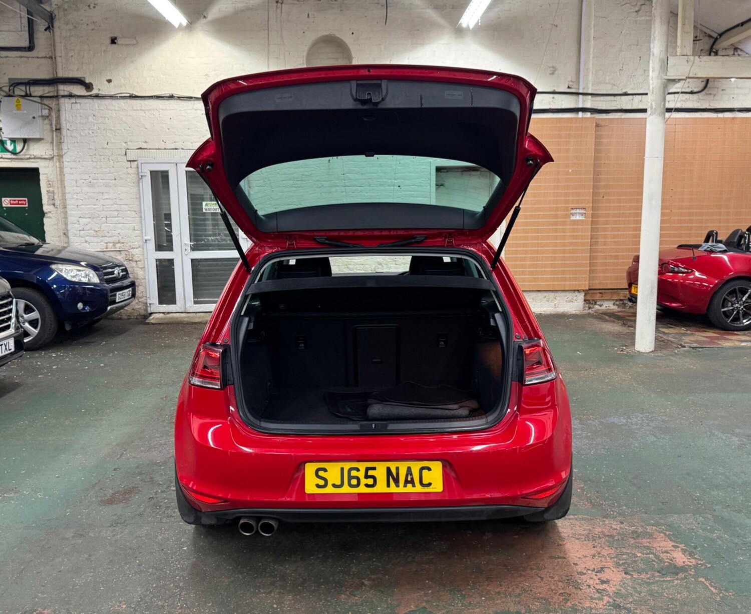 Used Volkswagen Golf 2015 for sale - 77421228: Photo 8