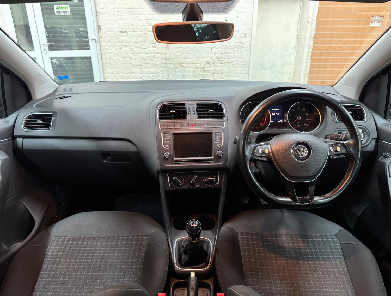 Used Volkswagen Polo 2016 for sale - 77321434: Photo 12