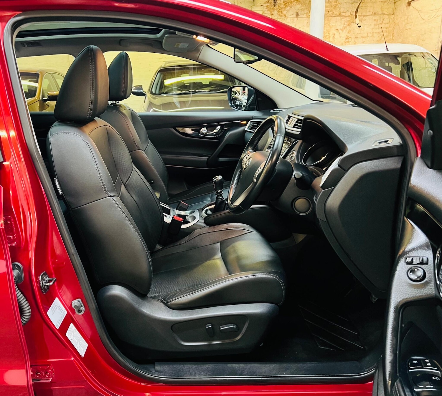 Used Nissan Qashqai 2016 for sale - 76856585: Photo 16