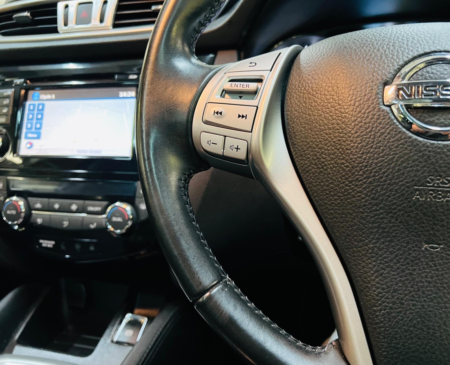 Used Nissan Qashqai 2016 for sale - 76856585: Photo 23