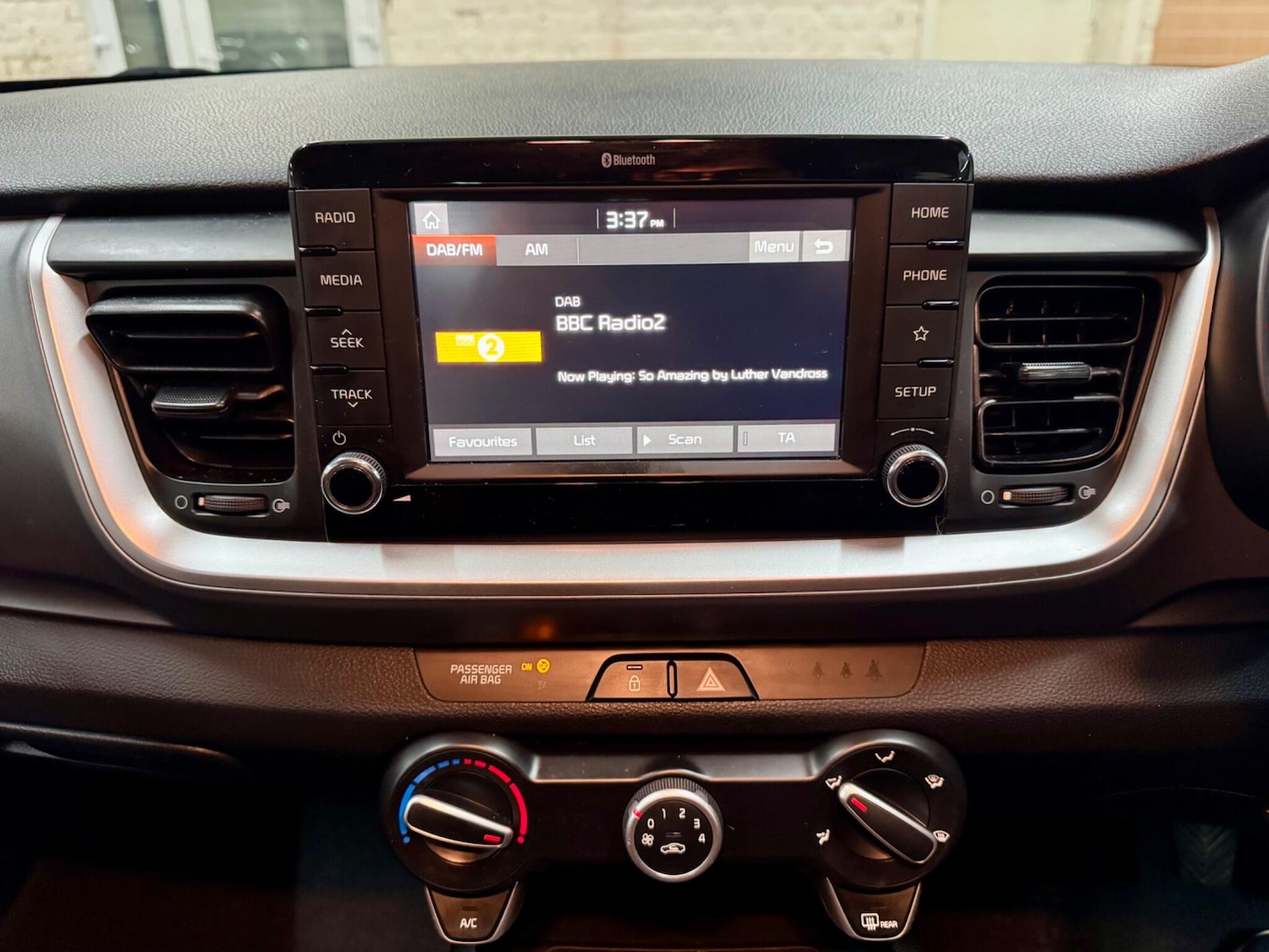 Used Kia Stonic 2019 for sale - 77421227: Photo 21