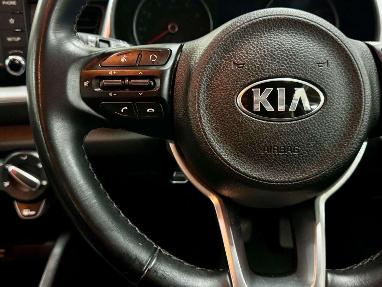 Used Kia Stonic 2019 for sale - 77421227: Photo 22