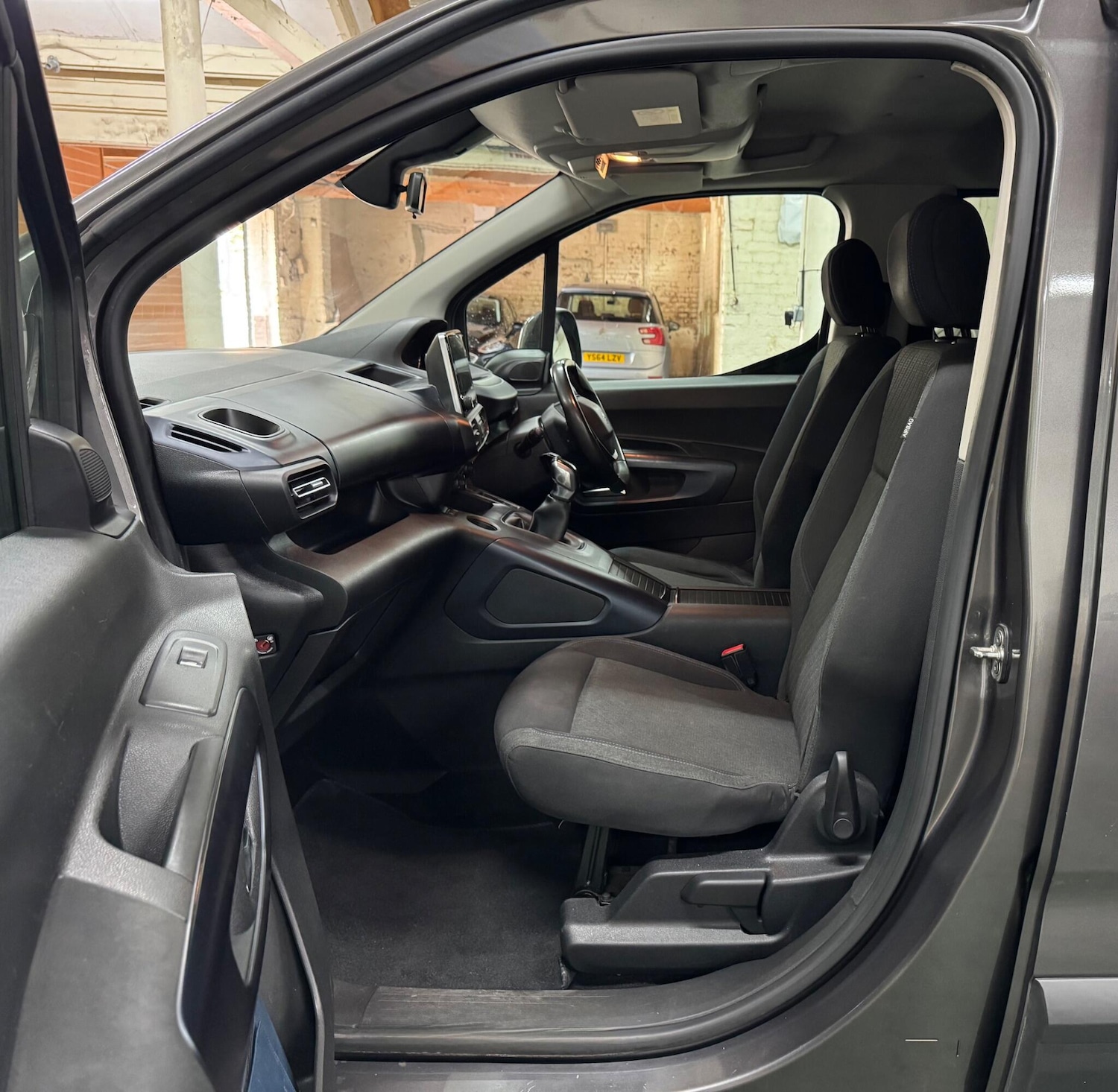 Used Peugeot Rifter 2020 for sale - 76690887: Photo 17