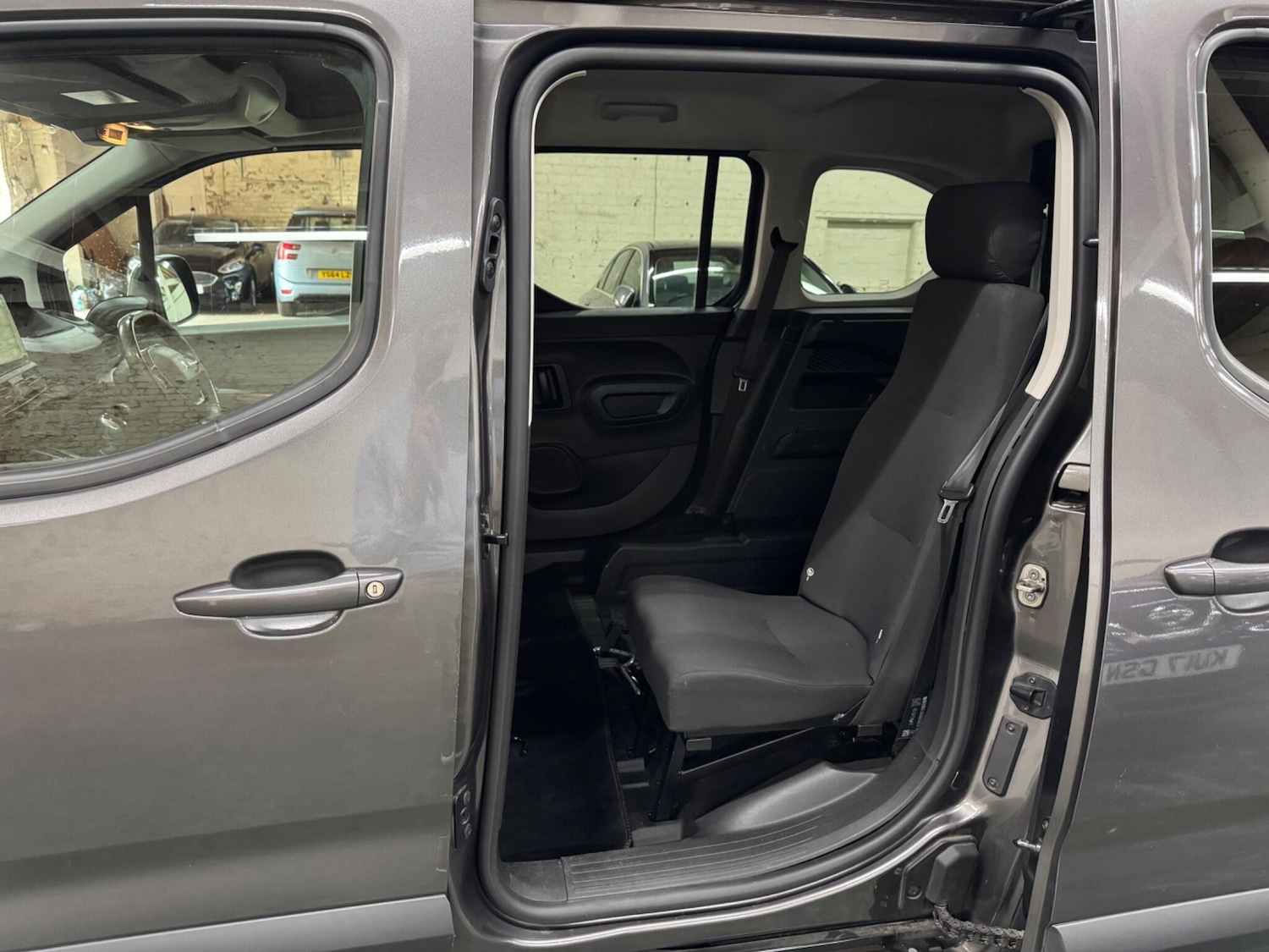 Used Peugeot Rifter 2020 for sale - 76690887: Photo 19