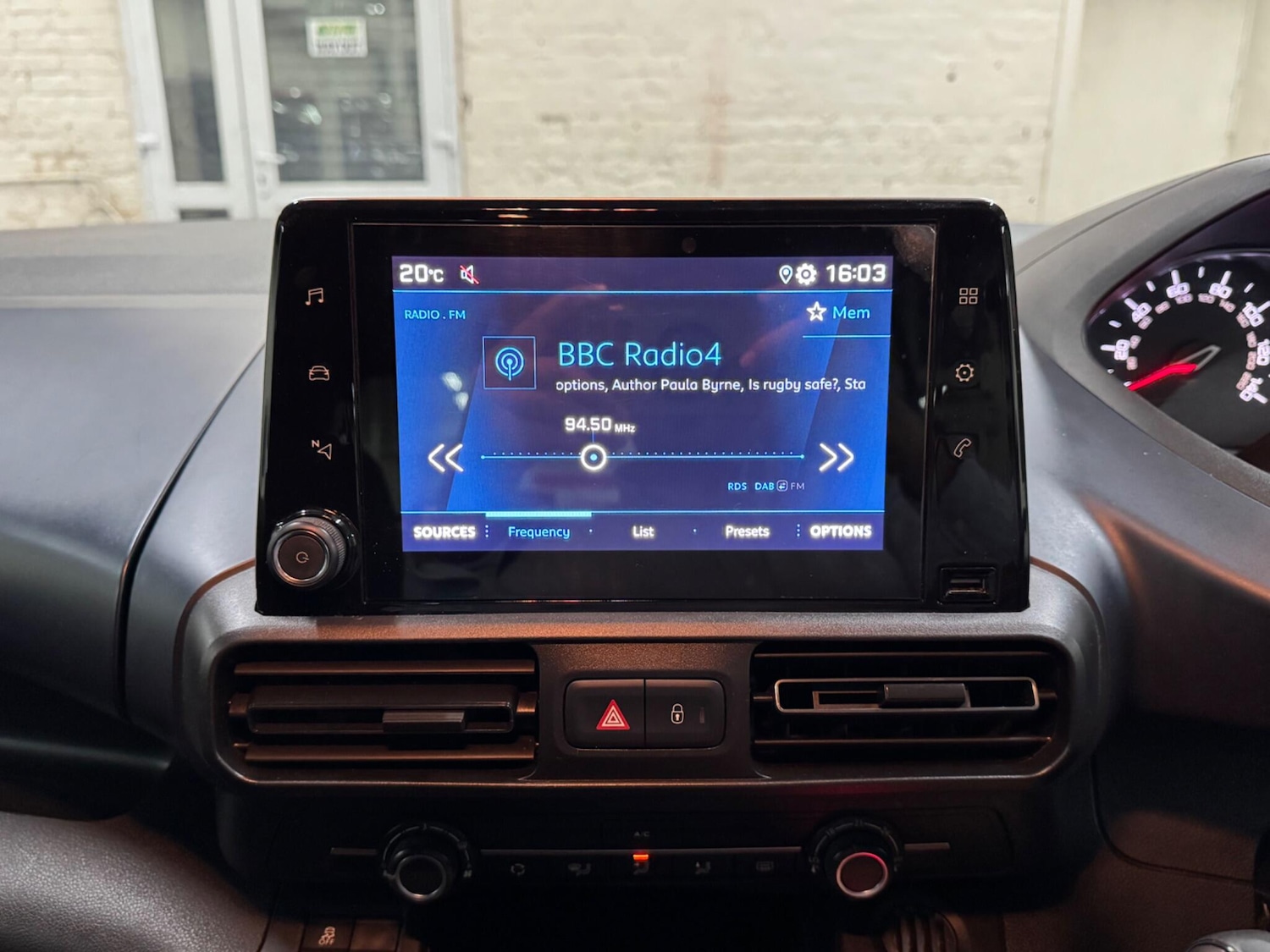 Used Peugeot Rifter 2020 for sale - 76690887: Photo 22